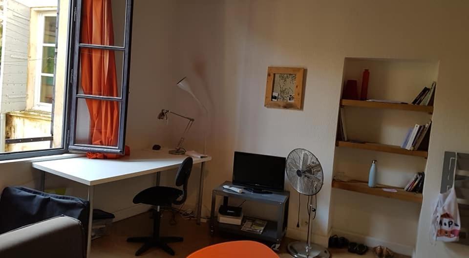Joli Appartement "Serenite " Arles Buitenkant foto